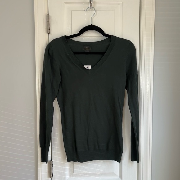 Worthington Green V Neck Long Sleeve Pullover Sweater - Picture 1 of 4